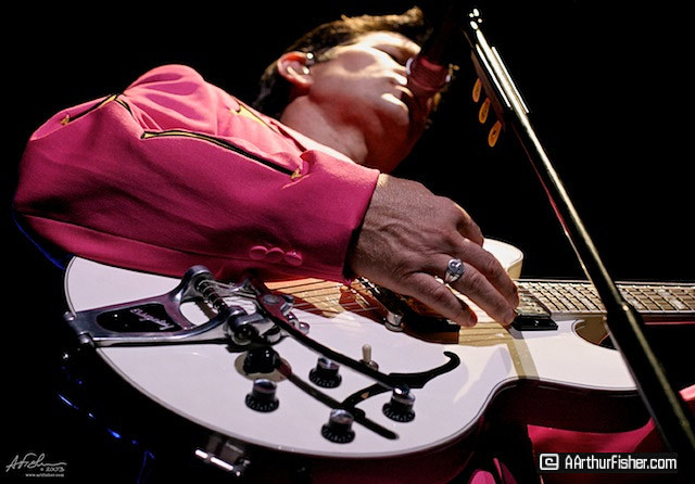 Chris Isaak Chris Isaak