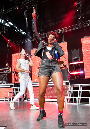 Fitz and the Tantrums, Michael Fitzpatrick, Noelle Scaggs