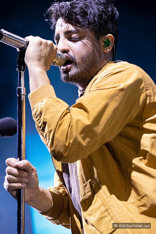 Young the Giant, Sameer Gadhia Young the Giant, Sameer Gadhia