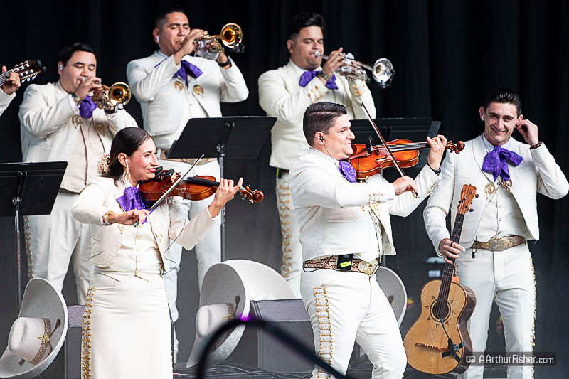 Mariachi Garibaldi de Jaime Cuéllar Mariachi Garibaldi de Jaime Cuéllar