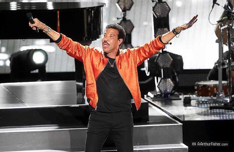 Lionel Ritchie Lionel Ritchie