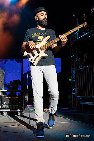 Ben Kenney of Incubus