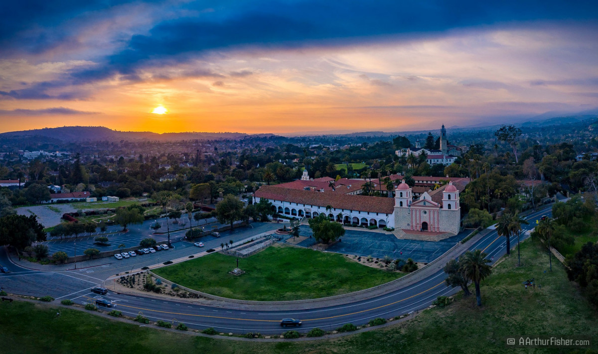 Santa Barbara Mission at Sunset Santa Barbara Mission at Sunset