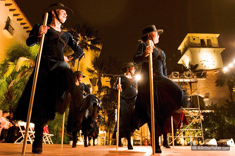 Dancers at the Courthouse, Cruz Dance Studios, El Danco del Palo Dancers at the Courthouse, Cruz Dance Studios, El Danco del Palo
